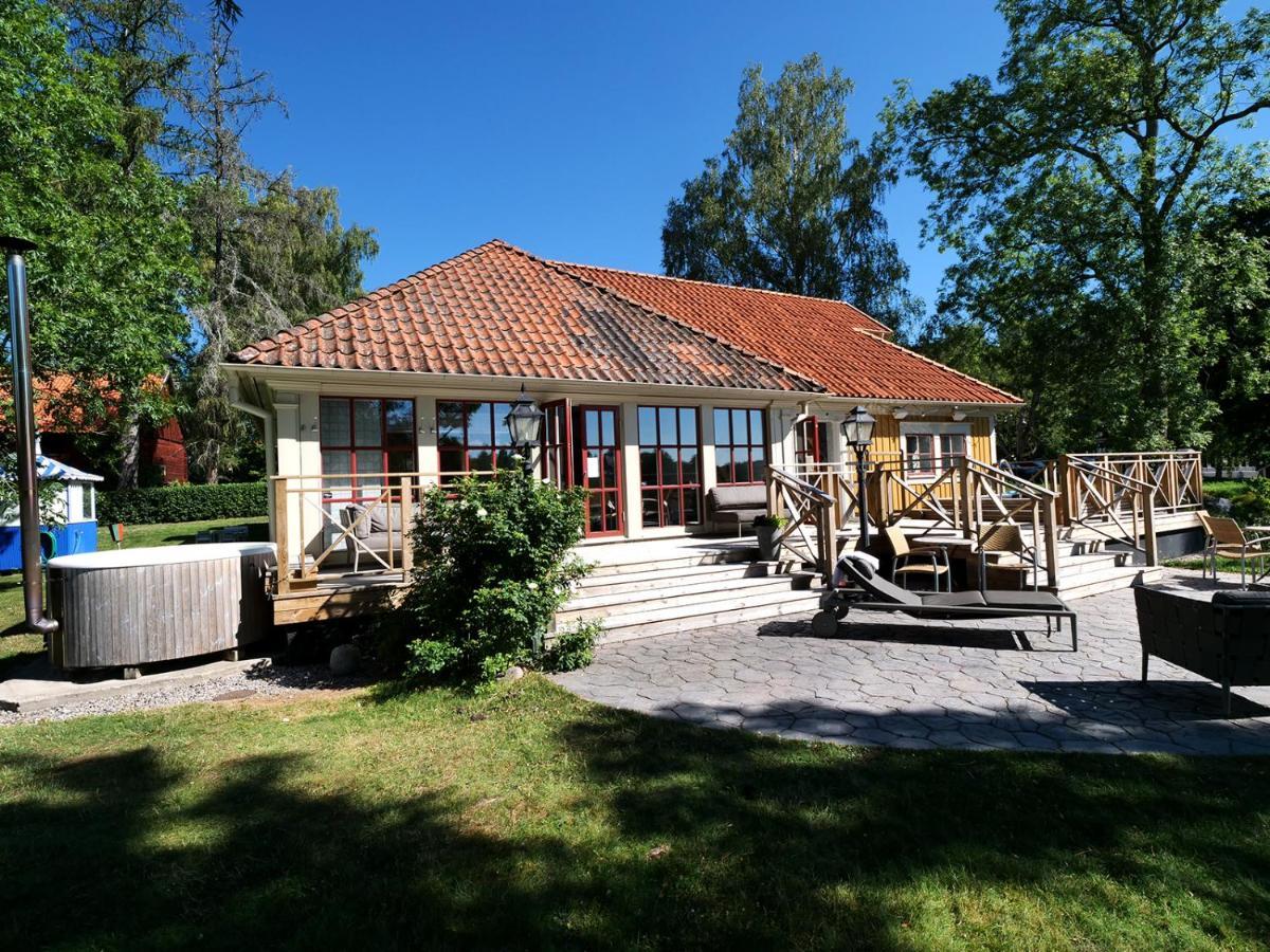 Dufweholms Herrgard Katrineholm Exterior foto