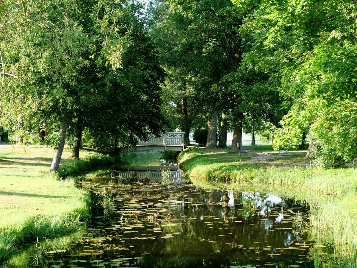 Dufweholms Herrgard Katrineholm Exterior foto